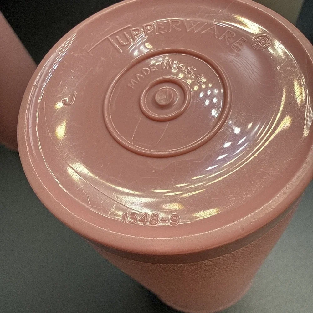 Vintage Tupperware Set of 4‎ Tumblers Pastel Colors 1348 16 oz Pink Gray